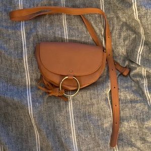 American Eagle tan fanny pack